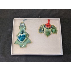 Holly and Tree with heart set